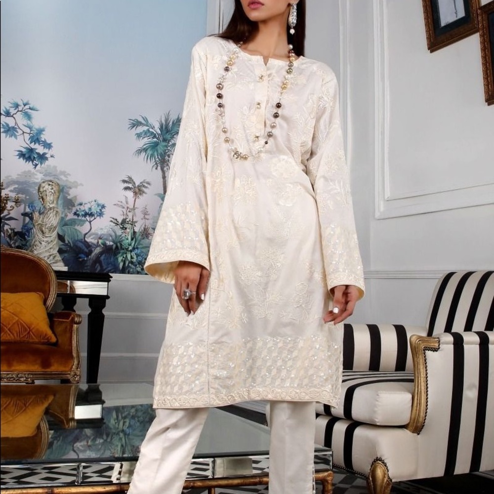 Pakistani designers shirt party wear